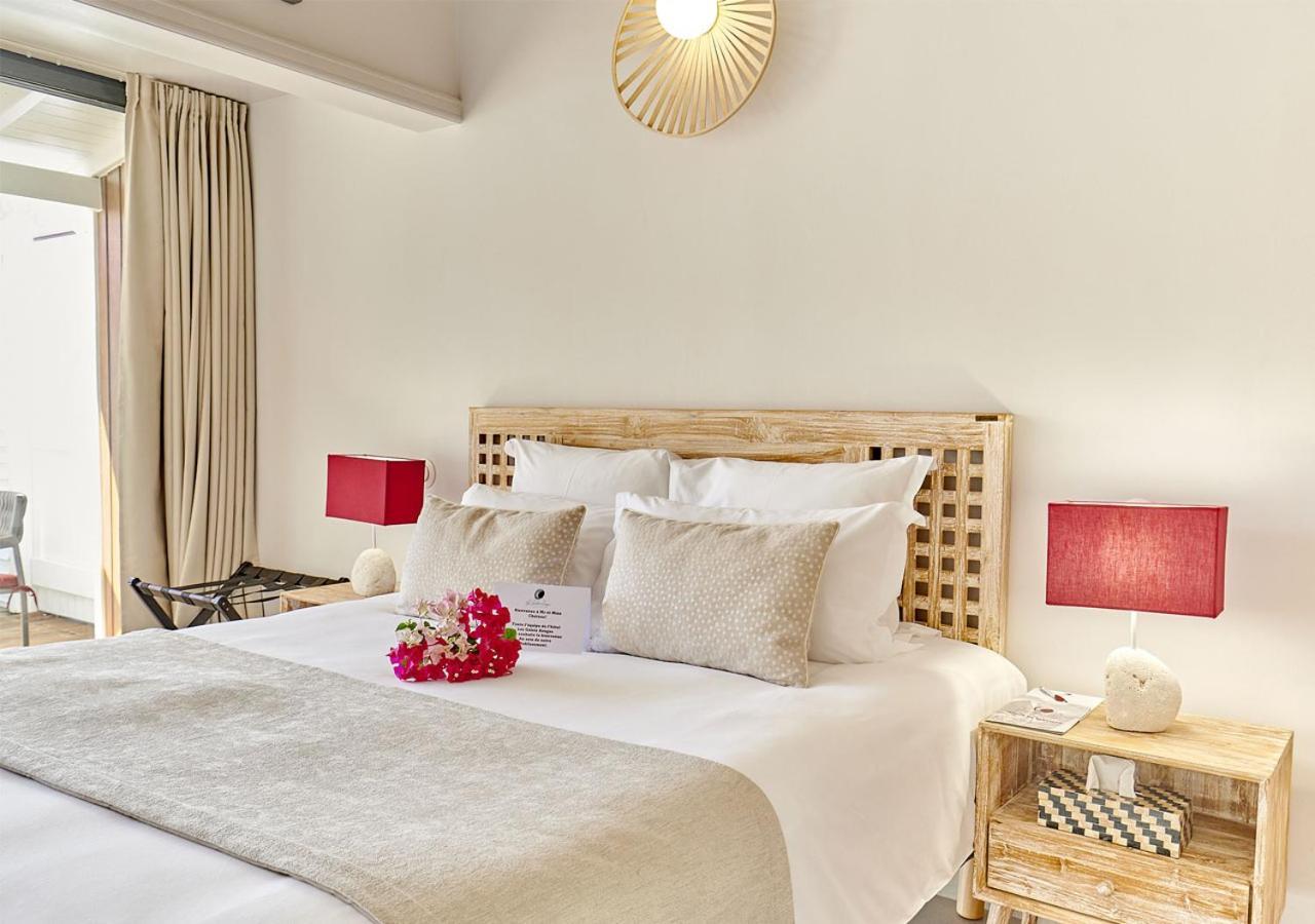 Les Galets Rouges Lodges & Spa Bouillante Eksteriør billede